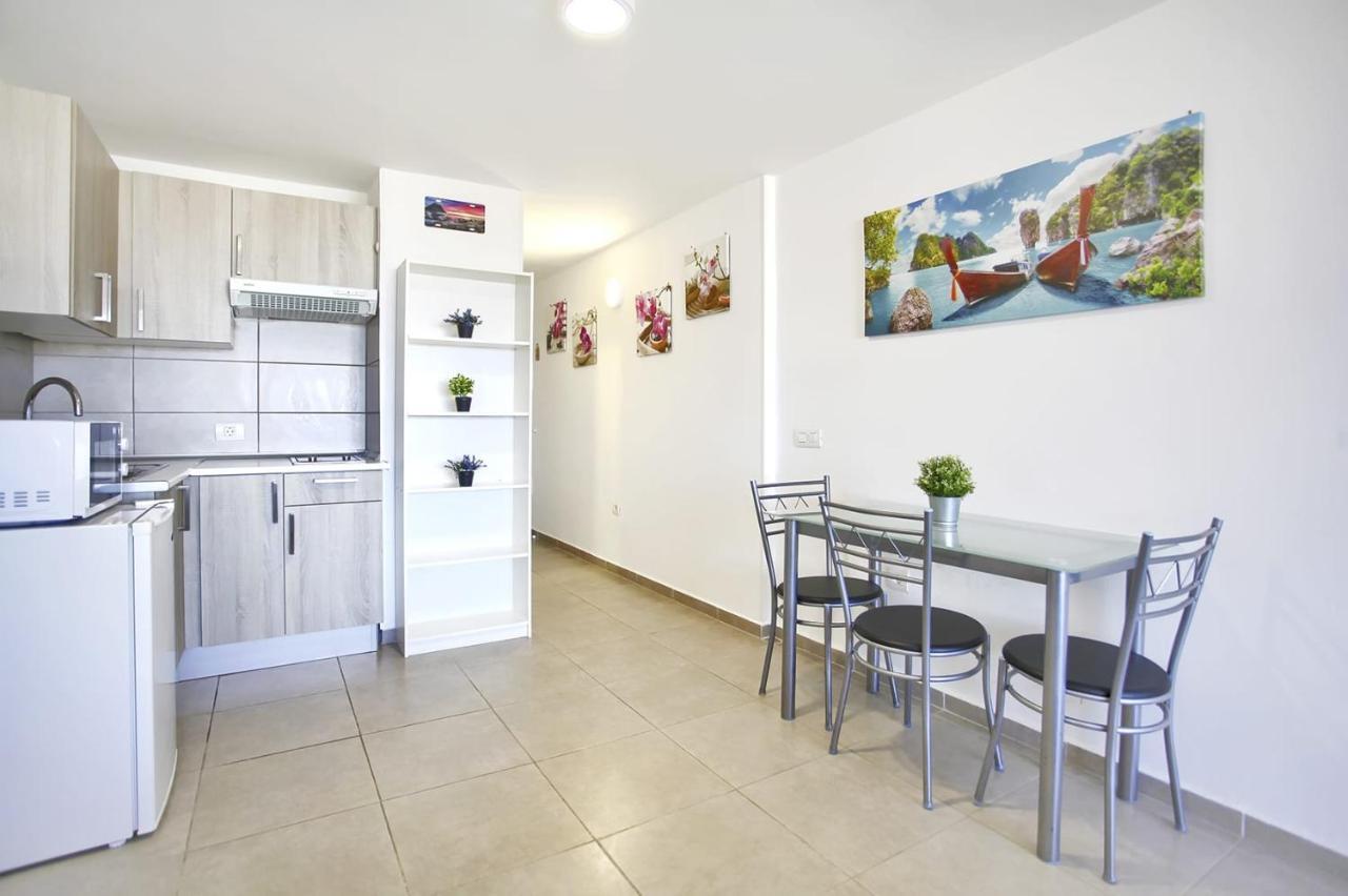 Studio With Sea View In Borinquen Playa Feñabe Eksteriør bilde